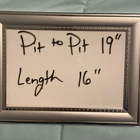 Forever 21, small , cropped Jean jacket - Picture 6 of 6